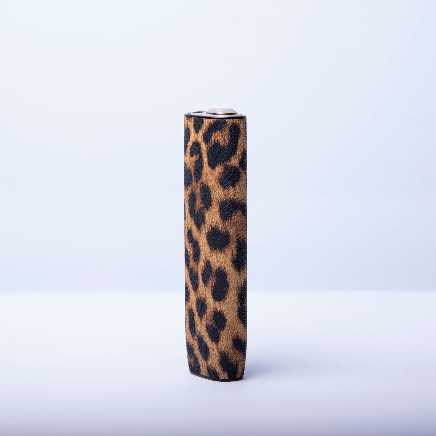 Cover Leopard ILUMA ONE