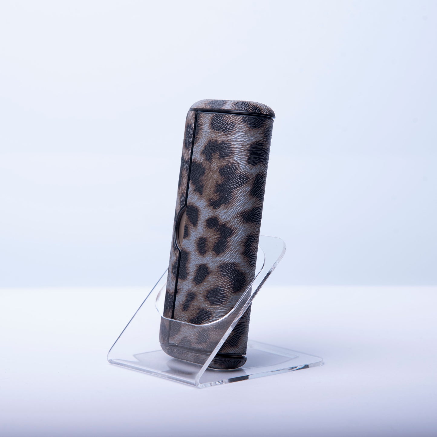 Cover Leopard Grey ILUMA